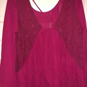 Raspberry top with lacy back